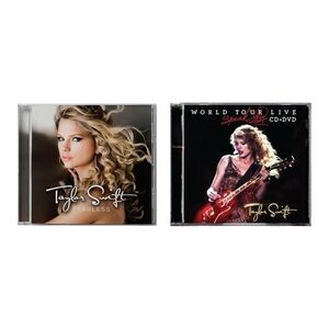 Bundle of 2 RARE Taylor Swift Fearless and Speak Now CDs